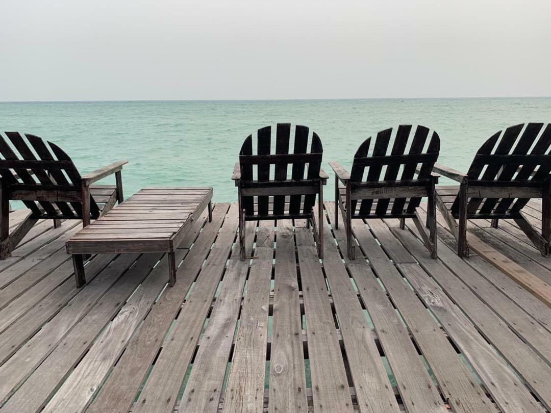 Spheredivers Scuba & Leisure Mabul Island Exterior foto